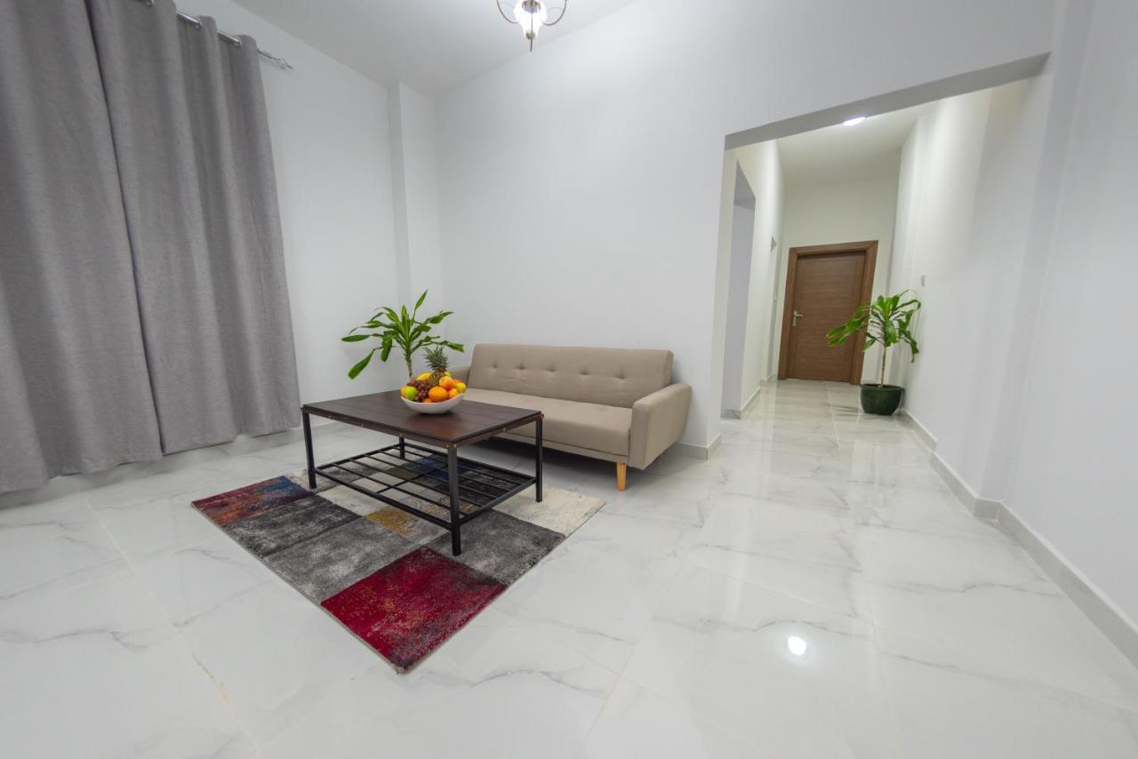 אל האד Al Sqlawi Hotel Apartment מראה חיצוני תמונה