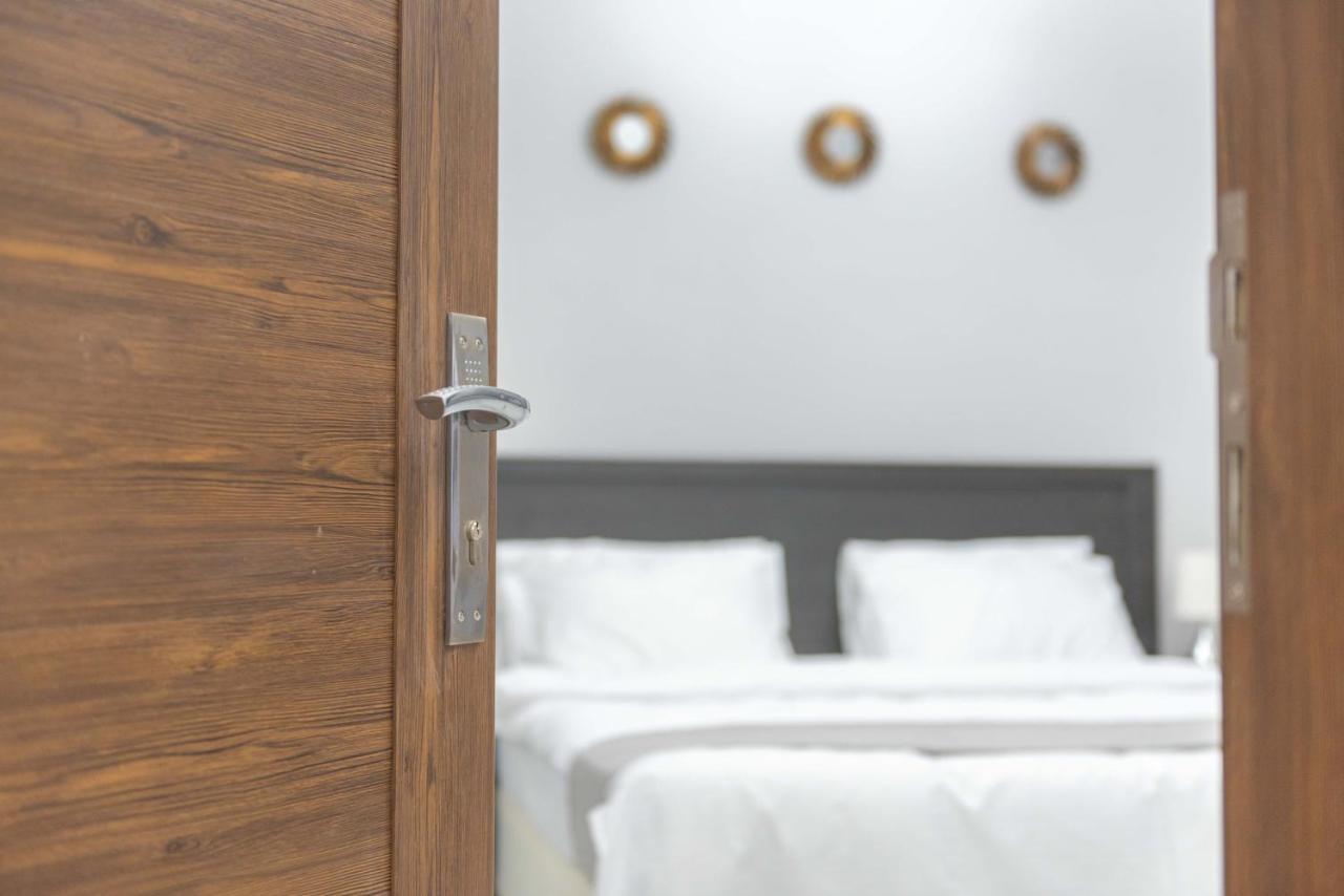 אל האד Al Sqlawi Hotel Apartment מראה חיצוני תמונה
